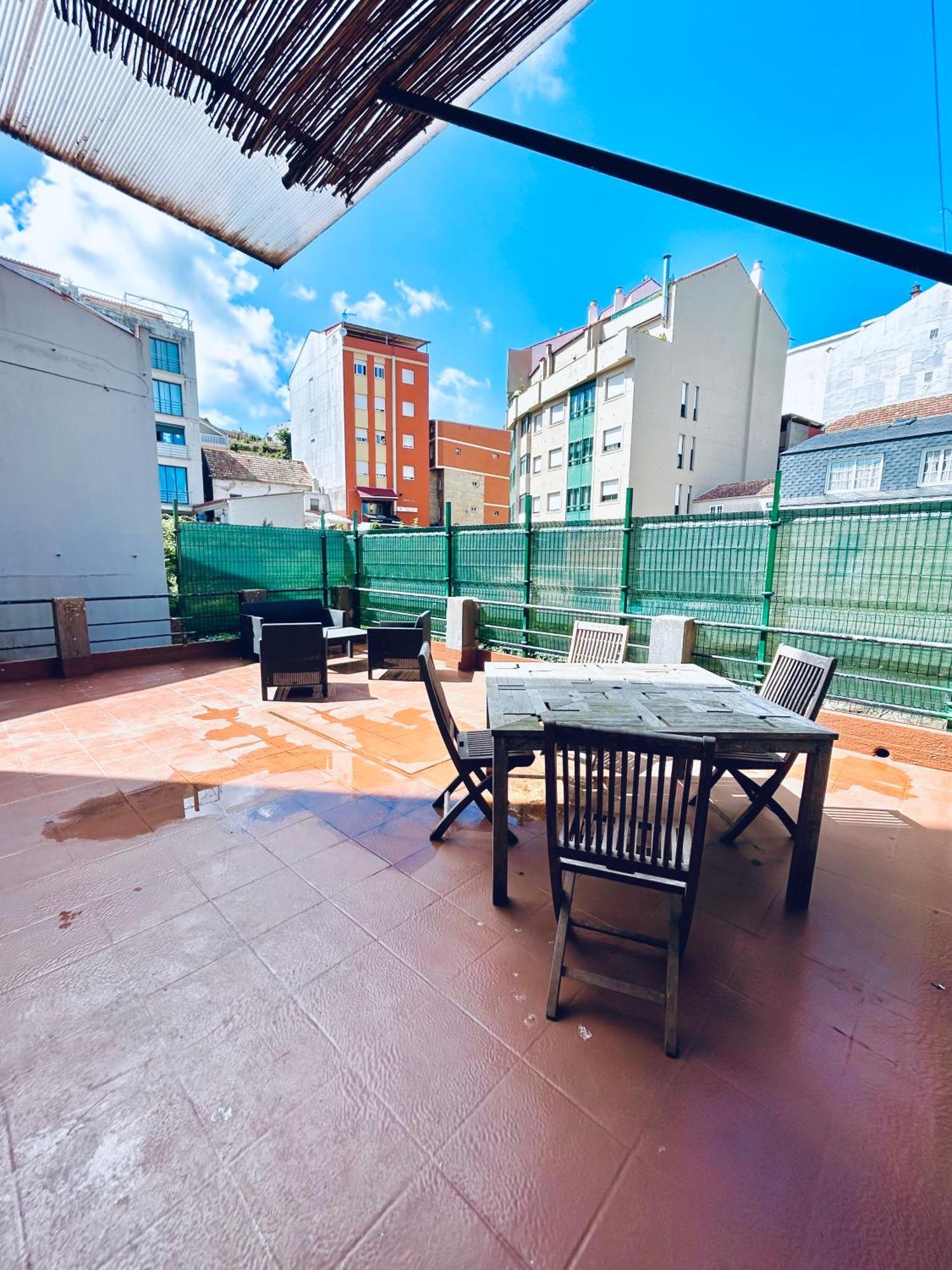 Brisas Apartment *